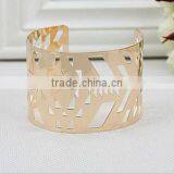 Elegant Black Metal Cuff Bangle Women Wide Hollow Bangle 2016 New Design Mens Bangle thumbnail-2