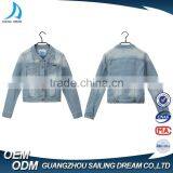 Guangzhou Apparel Factory Hot Sale Color Fade Proof Women Jeans Denim Jacket thumbnail-2