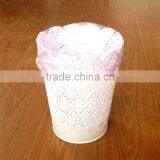 Plastic Lace Brim Garbage Can in Round Shape thumbnail-5