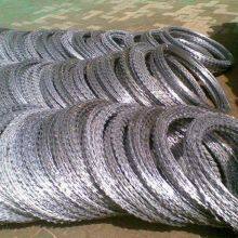 Customizable Sharp Barbed Wire for Easy and Convenient Installation thumbnail-1