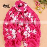 Hot Selling Korea Popular Elegant Flower Embroidery Cotton Pashmina Scarf thumbnail-5