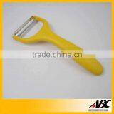 Ultra Sharp Stainless Steel Blade Vegetable Peeler thumbnail-2