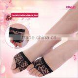 2016 Professional Belly/Ballet Dance Toe Pad Practice Shoes Foot Thong Protection Dance Socks Costume Gaiters Accessories thumbnail-2