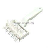 New Style Plastic Dough Dockers Roller Dough Cutter thumbnail-1