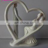 A07380 New Arrival Stock Market Bride Groom Porcelain Wedding Cake Topper thumbnail-2