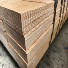 E13/E14 LVL Laminated Veneer Lumber F17 Construction Timber Testing Plywoods for Beam Construction thumbnail-2