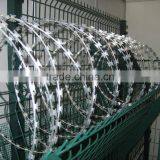 High Quality Electro/hot Dipped Galvanized Concertina Razor Wire/razor Barbed Wire From Factory thumbnail-5
