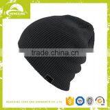 OEM Beanie/Winter/Knitted Hats With Leather Patch Logo For Men/Women thumbnail-1