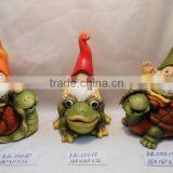 ceramic dwarf & frog KK0037