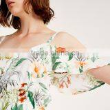 2017 Sexy V-neck and Bare Shoulder Ladies Short Floral Printed Jumpsuit thumbnail-6
