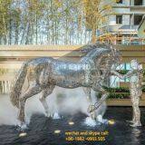 Iron Deer Christmas Deer Sculpture Modern Garden Animal thumbnail-1