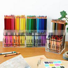 Розничный магазин предлагает индивидуально изготовленные акриловые держатели для ручек с двумя разделителями