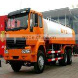 SINOTRUK HOWO 20000L Water Sprinkler Truck thumbnail-1