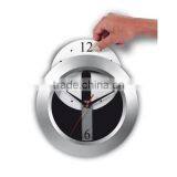 Best Selling Plastic Wall Clock With Detachable White Dial thumbnail-2