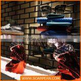 Eletroplating Fiberglass Hand Design for Bag Shop Display Stand thumbnail-2