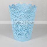 Plastic Round Hollow Out Waste Bin thumbnail-3