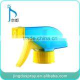 Large Supplier 28mm 410 Handheld Manual Trigger Sprayer thumbnail-3