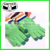 Polyester Microfiber Knitted Jacquard Gloves Fashion Kids Winter Gloves thumbnail-1