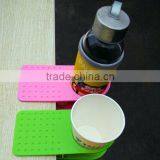 Creative Cup / Bottle Holder Clip Used for Desk or Table , Mixed Colors thumbnail-3