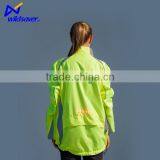Outdoors Healthy Yellow Sports Jacket Breathable and Strechable With Led Flashing thumbnail-4