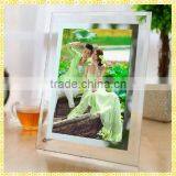 Delicate Crystal Glass Photo Frame For Wedding Give Away Gifts