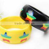 Attractive Star Pattern Bangles Designs Resin Jewelry in Bulk thumbnail-1