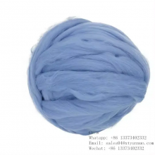Wholesale 100% Colors Needle Felting Wool Fibre Chunky Knitting Roving Yarn thumbnail-3