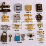 manufacturing fashional handbag lock /zinc alloy briefcase lock /factory shool bag lock