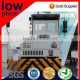 SINOTRUK 4X2 266HP TERMINAL TRACTOR thumbnail-1