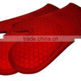 Heat-resistant Silicone Oven Mitt/oven Glove in Kitchen thumbnail-1