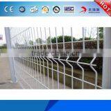 Factory Price Powder Coated Wire Mesh Panels Galvanized Hansome Triangular Farm Fence thumbnail-2