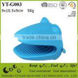 Slip-resistant Silicone Oven Mitt With Snake Shape