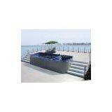 An All-in-one Pool Combined With a Luxury Spa thumbnail-1