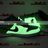 Captain Glow in the Dark Spray Paint thumbnail-2