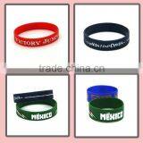 Fashion Design Sport Debossed Silicone Wrisband Wholesale thumbnail-3