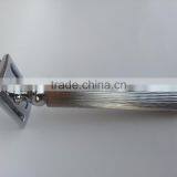 Hot Model Safety Razor thumbnail-2