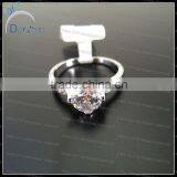 New White Zircon Ladies Fashion Rings thumbnail-1
