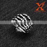 In Stock Superman Simple Design Striation Skeleton Hands Skull Finger Stainless Steel Rings thumbnail-3