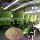 China quality farm machinery cattle feed grass hay crusher and mixer cattle feed mixer