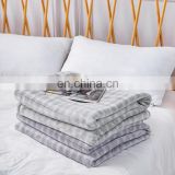 Amazon Wholesale Cheap Price Travel Flannel Fleece Blankets For Winter Custom Super Soft Plaid Throw Blanket