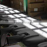 Hot Selling UL CUL DLC List 180w Black or Silver Cover IP65 Led Street Light for Roadway Lighting thumbnail-5