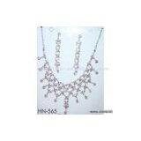 Sell Necklace thumbnail-1