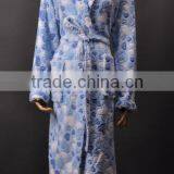 100% Polyester Eco-friendly Top Quality Colorful Coral Fleece Bathrobe thumbnail-3