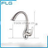 Wenzhou Gold Supplier Contemporary Gooseneck Kitchen Faucet thumbnail-6