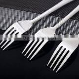 High Quality Silver Stainless Steel Cake Fruit Forks Fully Stock thumbnail-6