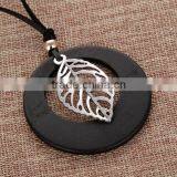 Zm35076a Vintage Girls Accessories Cheap Fashion Wooden Pendant Necklace thumbnail-4