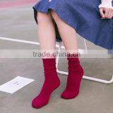 Zm33452a Bulk Wholesale Fahsion Socks Cheap Pure Color Women Cotton Socks thumbnail-2