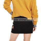 2017 OEM Spring Black Canvas Ivy Flower Embroidered Mini Skirts thumbnail-3