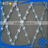 450mm Coil Diameter Concertina Electric Galvanized/hot-dipped Galvanized Razor Barbed Wire thumbnail-2