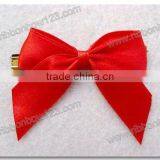 Holiday Decoration Ribbon Bow With Wire Twist Tie thumbnail-1